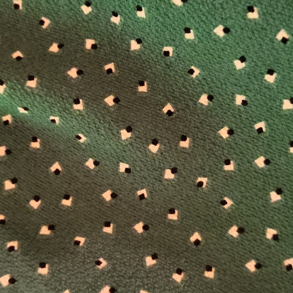 Blouse top. OLM . Size m . Green - Picture 2 of 2